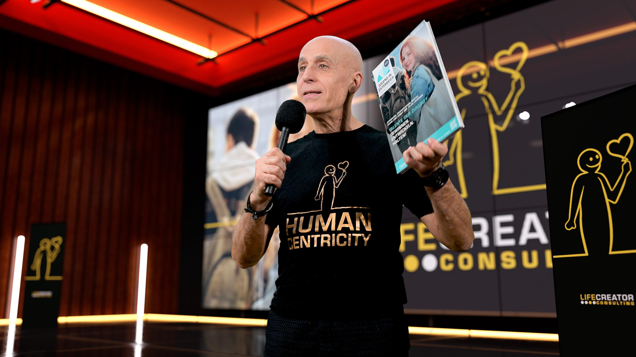 lifecreator-jugend25a1.00_18_15_26.Standbild078-wrk-wrk070ff